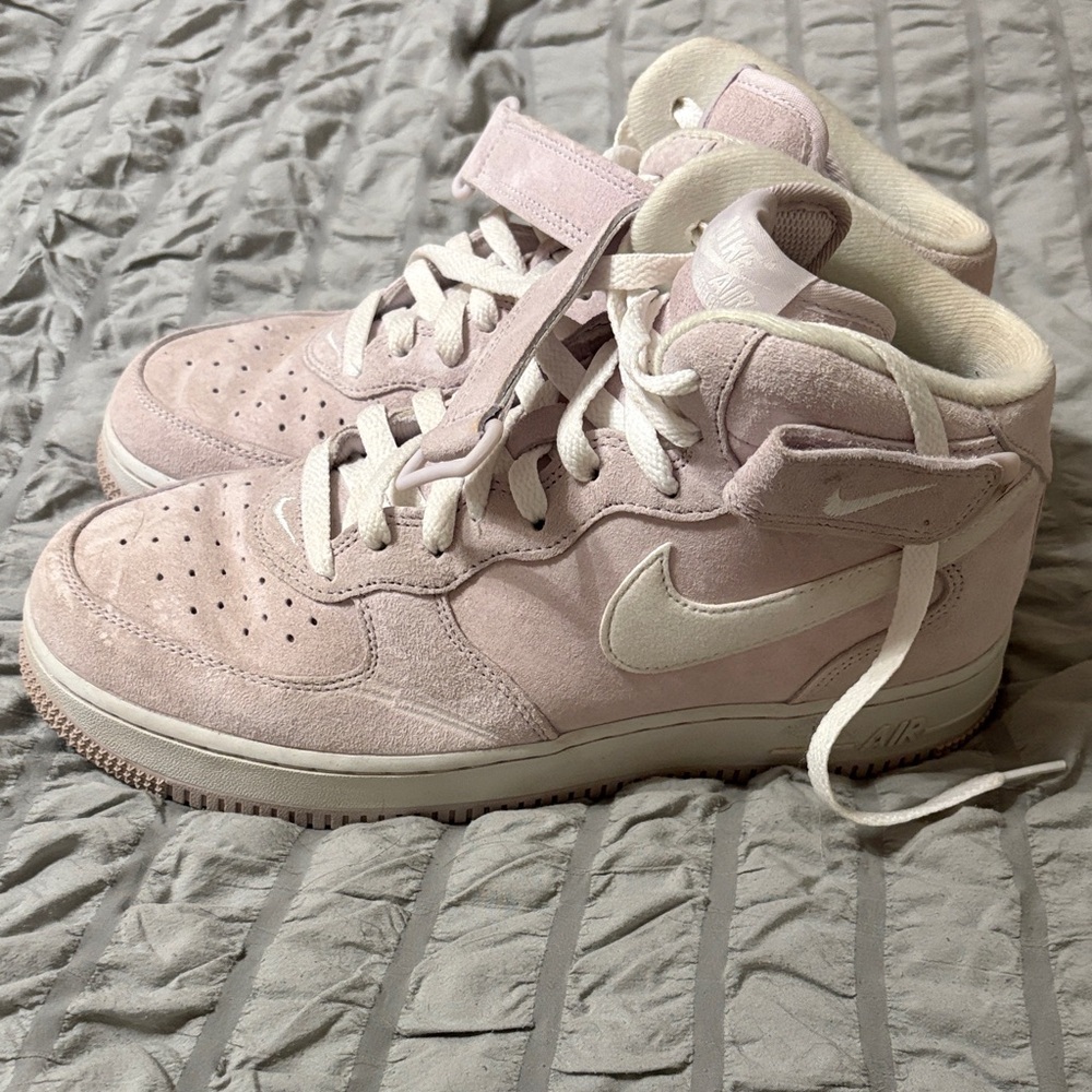 Nike Pink High-Top Athletic Shoes